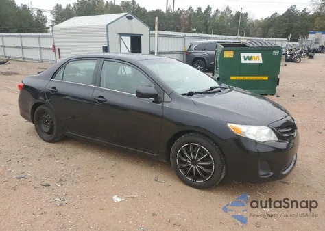 2013 Toyota Corolla Base из США, поврежденный, VIN 2T1BU4EE7DC077551